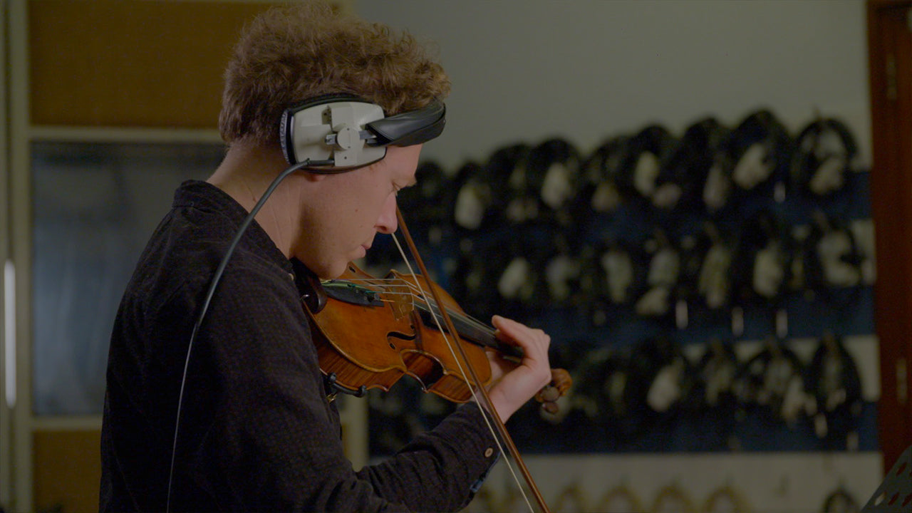 Contemporary_Violin_-_Interview_-_thumbnail_copy.jpg